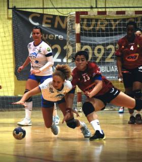El Salud Tenerife cede ante el BM Granollers · foto 4