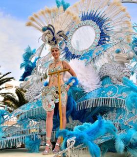 Coso apoteosis del Carnaval Internacional de Los Cristianos 2019 · foto 112