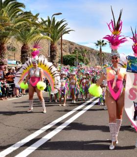 Coso apoteosis del Carnaval Internacional de Los Cristianos 2019 · foto 51