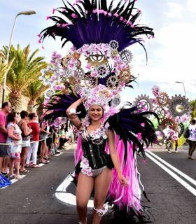 Coso apoteosis del Carnaval Internacional de Los Cristianos 2019 · foto 108