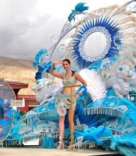 Coso apoteosis del Carnaval Internacional de Los Cristianos 2019 · foto 111