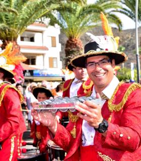 Coso apoteosis del Carnaval Internacional de Los Cristianos 2019 · foto 69