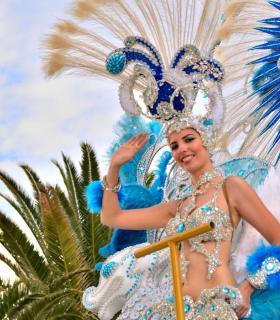 Coso apoteosis del Carnaval Internacional de Los Cristianos 2019 · foto 62