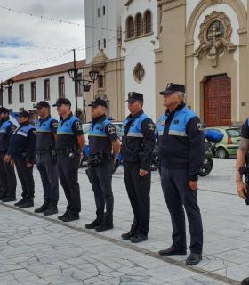 Candelaria: despedida a Gregorio González, en su último día de servicio en la Policía Local · foto 2