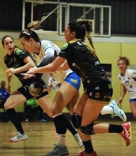 Derrota por la mínima en Copa del Balonmano Salud Tenerife · foto 3