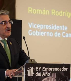 Román Rodríguez resalta la contribución de los emprendedores a la actividad económica y la creación de empleo · foto 1