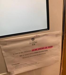 Coalición Canaria recibe diversas quejas de vecinos sobre la nueva forma de pago en las oficinas municipales de La Laguna · foto 1
