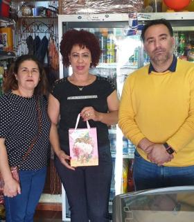 Apymeer y Ayuntamiento de El Rosario entregan los premios de la campaña comercial de Navidad. · foto 6