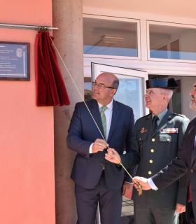 La Guardia Civil inaugura las nuevas instalaciones ubicadas en Radazul · foto 1