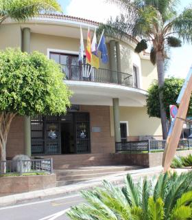 San Juan de La Rambla: suspendido el cobro de alquiler municipal a empresas · foto 1