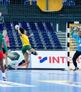 Dayane Rocha, quinto fichaje para la próxima temporada del Club Balonmano Salud Tenerife · foto 1