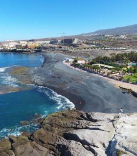 Adeje abrirá las playas de forma escalonada a lo largo de la semana que viene · foto 1