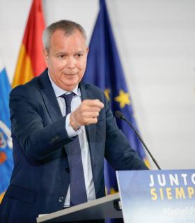 El Gobierno de Canarias solicitará al Estado que se amplíe la capacidad en el transporte aéreo insular, ahora limitada al 50% del avión, a partir del próximo 1 de junio · foto 3