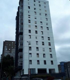 El Ayuntamiento de Santa Cruz de Tenerife renueva el aspecto y resuelve problemas estructurales de 176 viviendas de Miramar durante el último año · foto 1