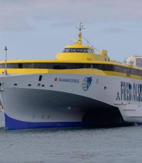 El Bajamar Express llega al Puerto de Las Palmas tras haber atravesado el Índico y el Mediterráneo · foto 2