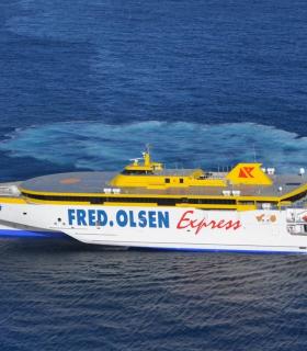 Más de once mil pasajeros viajan a bordo del nuevo trimarán ‘Bajamar Express’ en su primera semana de operaciones con todas las garantías de seguridad sanitaria · foto 3