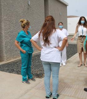 Vacuna de la gripe a mayores de 60 años o pacientes crónicos sin cita previa este viernes en el Centro de Salud de Antigua · foto 2