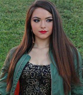 Leila Domínguez candidata oficial de la Costa Canaria en el certamen Miss Earth Spain 2021 · foto 1