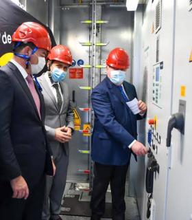 La Compañía Loro Parque inaugura un gran aerogenerador de 4 MW en el Parque Eólico de Salinetas · foto 2