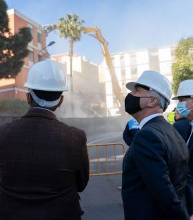 Torres remarca la “responsabilidad social” que ha permitido bajar de alerta COVID a Tenerife y espera que así también ocurra en otras islas · foto 2