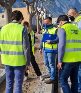 Arriaga supervisa las obras en la TF-61 · foto 2