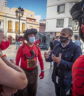 Santa Cruz de Tenerife: La Canción de la Risa, del Teatro Guimerá al mundo entero a través de Internet · foto 2