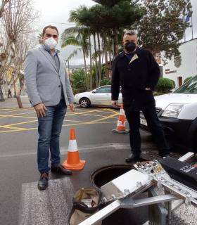 El Ayuntamiento de Tacoronte desbloquea después de una década la conexión a la fibra óptica a más de 1.500 vecinos · foto 1