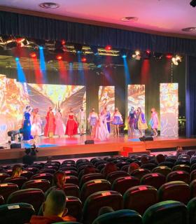 Isabella y Punto se coronó este sábado Reina de Reinas del Carnaval de Telde · foto 1
