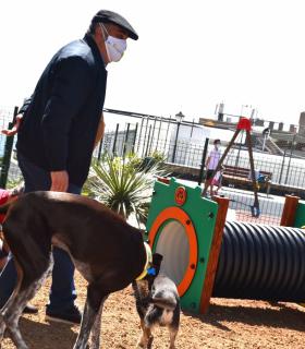 Tabaiba estrena el primer parque para perros de El Rosario. · foto 1