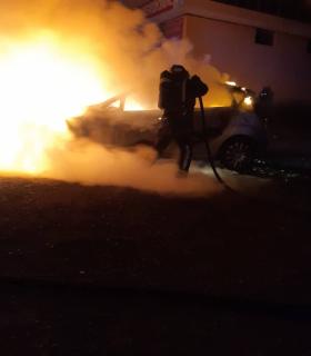 Bomberos de Tenerife rescata a dos senderistas en el Teide · foto 3