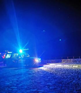 Bomberos de Tenerife rescata a dos senderistas en el Teide · foto 2