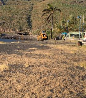 San Sebastián de La Gomera: comienza el acondicionamiento de las playas capitalinas con motivo de Semana Santa y con vista previa al verano · foto 2