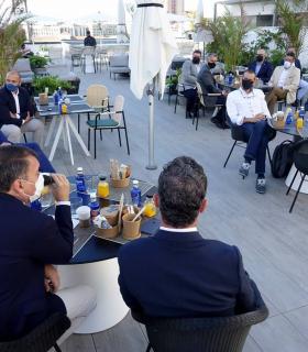 Santa Cruz de Tenerife lidera oportunidades de trabajo para impulsar el puerto y el sector hotelero · foto 2