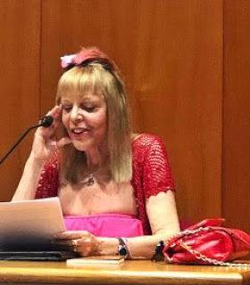 Entre horas y Zapping de sueños y realidades, un libro de Dunia Sánchez Padrón y María José Godoy Bellas · foto 2