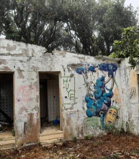El Cabildo urge a Santa Cruz de Tenerife a tomar medidas en las ruinas del edificio del Pico del Inglés · foto 5