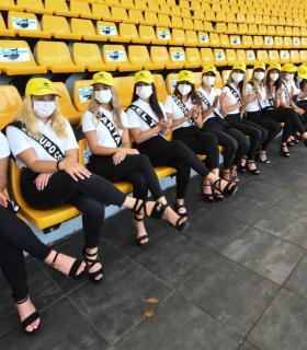 Miss Norte da su pistoletazo de salida en Loro Parque · foto 1