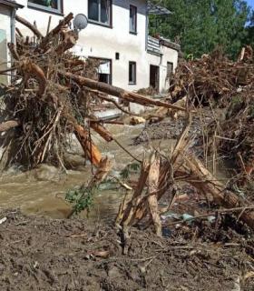 Wuppertal en Alemania: a la pandemia se suma la inundación · foto 3