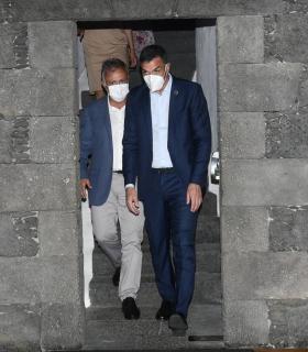 Los presidentes Ángel Víctor Torres y Pedro Sánchez  se reúnen en Lanzarote para analizar distintas cuestiones de la agenda de Canarias con el Estado · foto 8