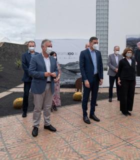 Los presidentes Ángel Víctor Torres y Pedro Sánchez  se reúnen en Lanzarote para analizar distintas cuestiones de la agenda de Canarias con el Estado · foto 9