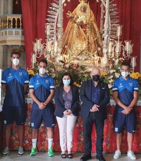 Candelaria: Ofrenda a la Patrona de Canarias del CD. Tenerife · foto 2