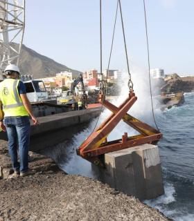 El Cabildo de Tenerife inicia la construcción del nuevo dique de Bajamar · foto 4
