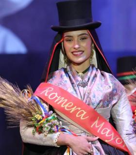 Adriana Donate Padilla, Romera Mayor de las Fiestas de San Miguel de Abona · foto 1