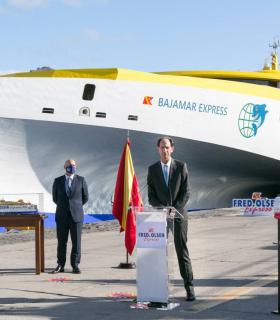 Fred. Olsen Express dona 250.000 euros para atender las necesidades de las personas afectadas por el volcán de La Palma · foto 2