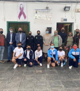 TITERROY INAUGURA LAEXPOSICIÓN “NO MÁS VIOLENCIA” SIN LACOLABORACIÓN DE ARRECIFE, NI LA DEL GOBIERNO DE CANARIAS · foto 1