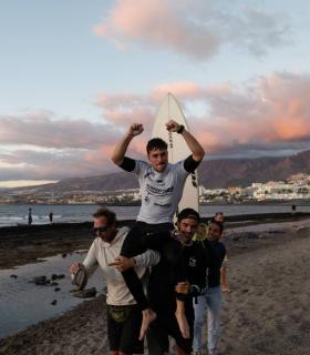 El tercer día de competición en el Spring Surfest Las Américas Pro coronó al canario Luis Díaz como nuevo campeón de la Liga Fesurfing Masculina · foto 2