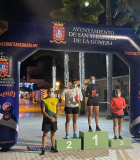 San Sebastián de La Gomera vivió una intensa jornada deportiva y navideña, para promover la actividad física en la ciudadanía · foto 4