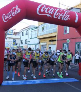 Dmitrijs Serjogins y Sandra Grosberga vencen en la Media Maratón Ciudad de Tacoronte · foto 3