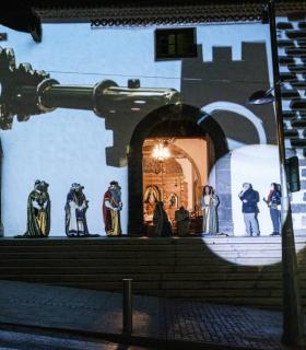 El alcalde de Adeje entrega las llaves del municipio para que SS.MM. los Reyes Magos entreguen los presentes · foto 5