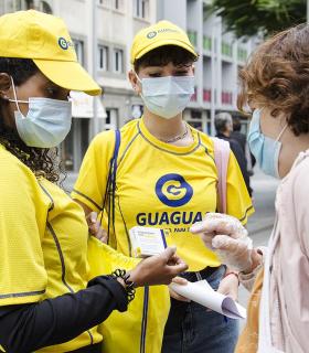 Guaguas Municipales receta consejos para una movilidad más saludable en la ciudad a través de la campaña Guaguacetamol · foto 1