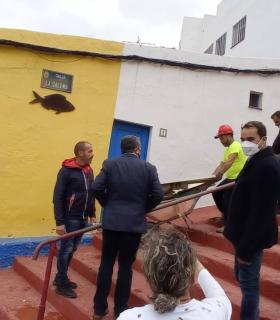 El Ayuntamiento de Tacoronte ha iniciado los trabajos de demolición de una casa en ruinas que representaba un riesgo en núcleo de El Pris · foto 2